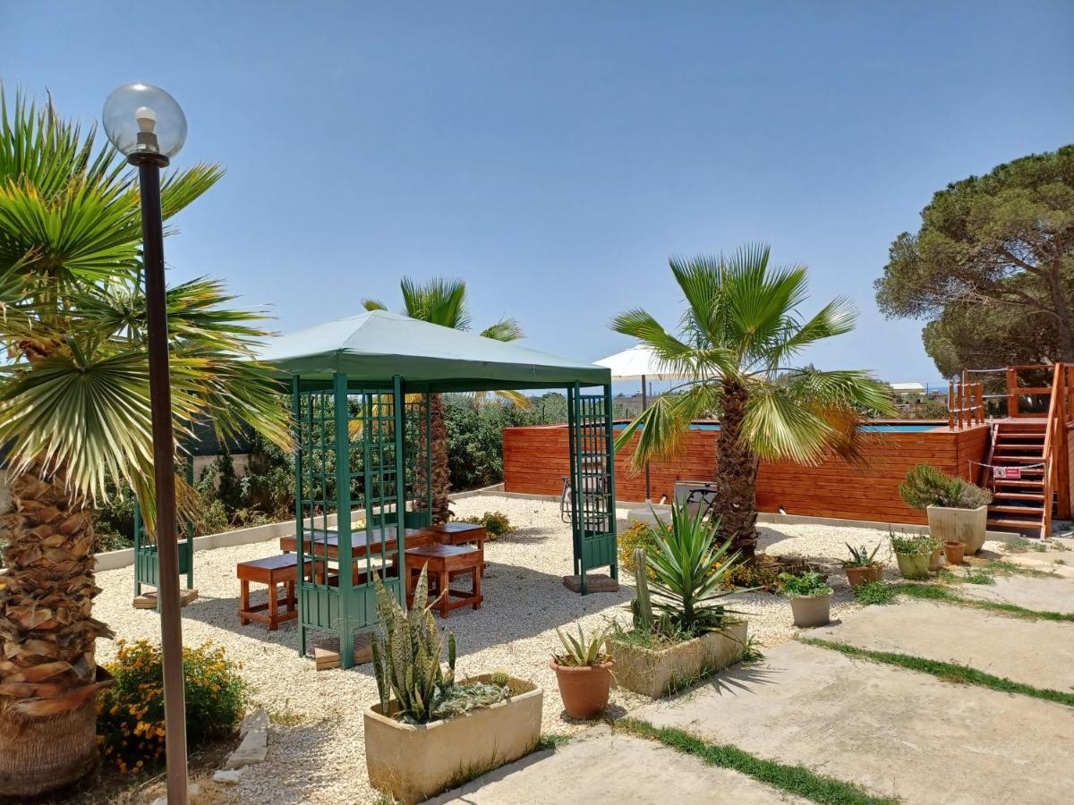 Turtle Island Apartments 산타크로체카메리나 외부 사진